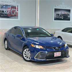 تۆیۆتا کامری